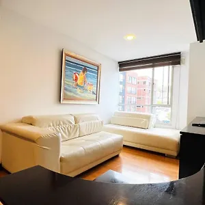  Apartamento Departamento 3 2 Banos, 2 Tv, Piso Alto, Republica De El Salvador Ecuador